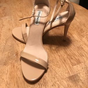 Steve Madden Nude Heels